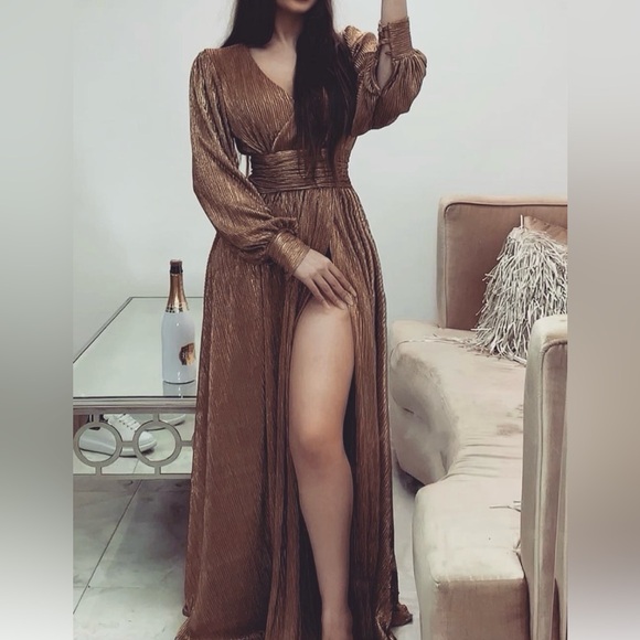 ‘Jasmine' Long Golden Bronze Slit Elegant Gown Size S - Picture 2 of 2